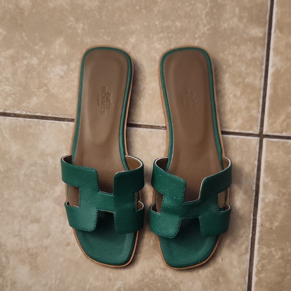 Hermes Emerald Green Women's Sandals